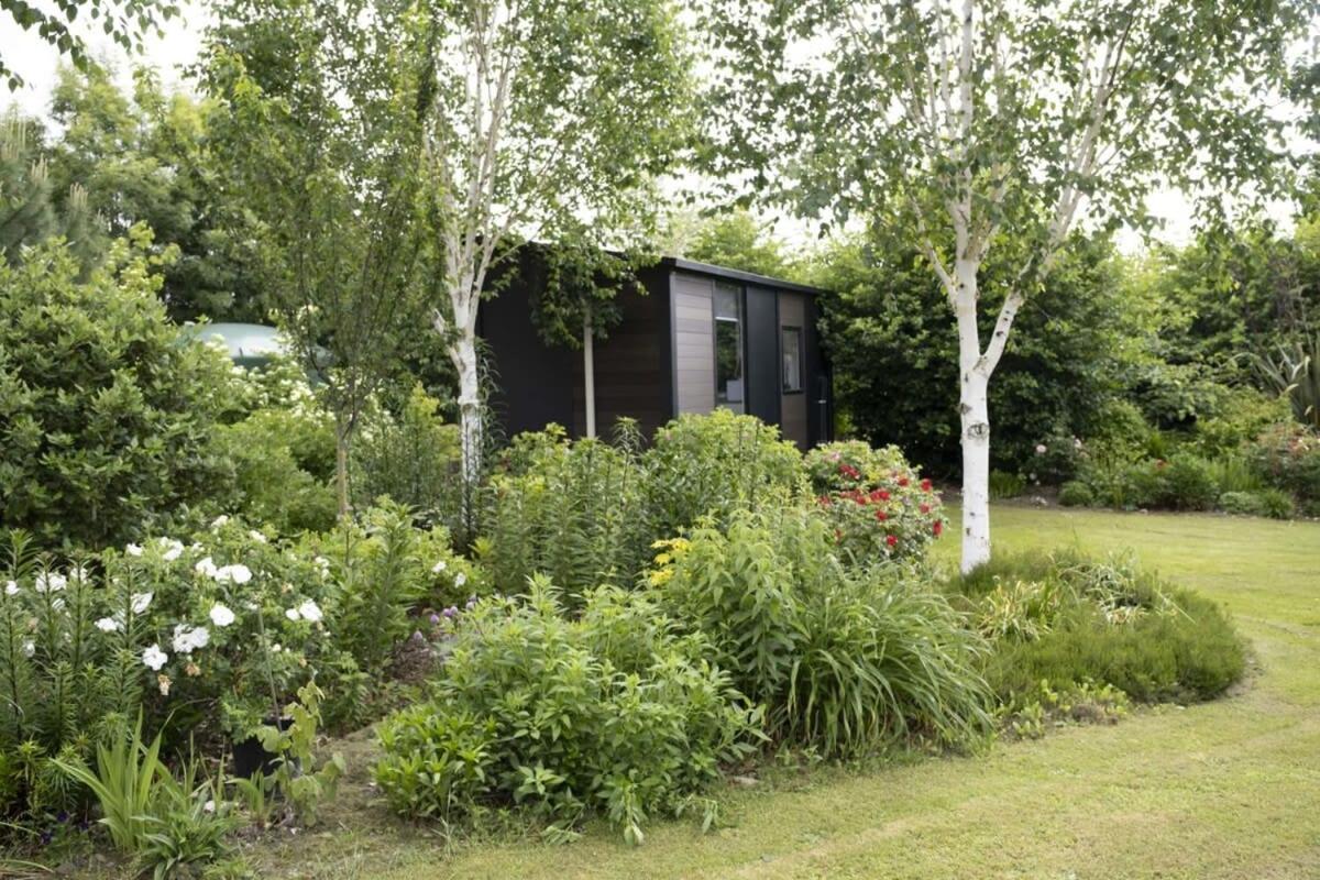 Tiny Away Benger Garden 2 By Tiny Away Villa Millers Flat Eksteriør bilde
