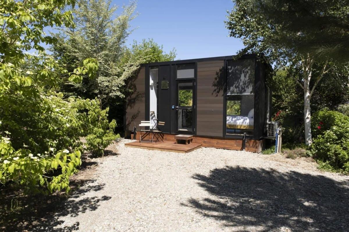 Tiny Away Benger Garden 2 By Tiny Away Villa Millers Flat Eksteriør bilde